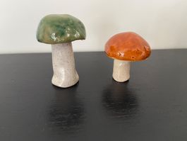 2 schöne  Keramik Pilz Figuren Ton Unikat Künstlerin