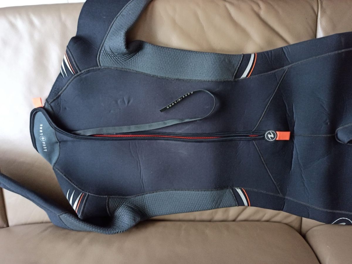 Mute per immersioni: Aqualung Neopren Anzug - 5.5mm – Usato da Oberuzwil venduto da Paedii1997 2
