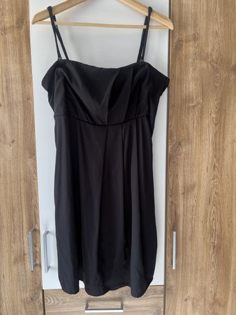 Kleid von even&odd Gr.XL