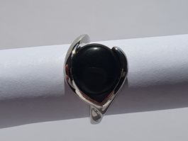 Ring mit schwarzem Stein Gr. 17 *NEU*