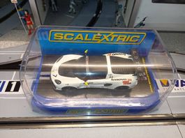 Carrera Digital 132 / Scalextric Lotus Exige V6 Cup R