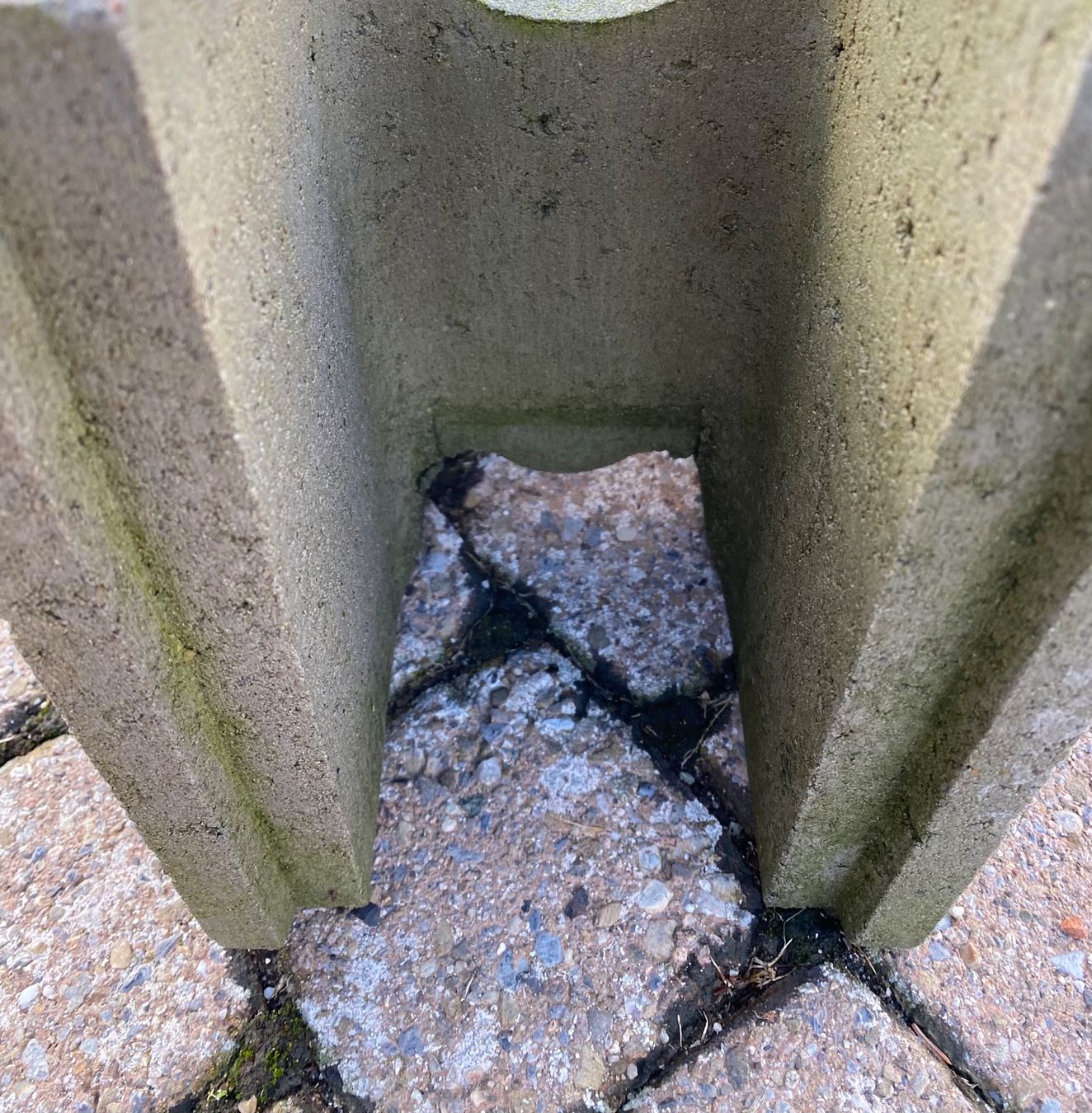 Baustoffe: Betonschalungsstein – Neu (gemäss Beschreibung) aus Balsthal von  5
