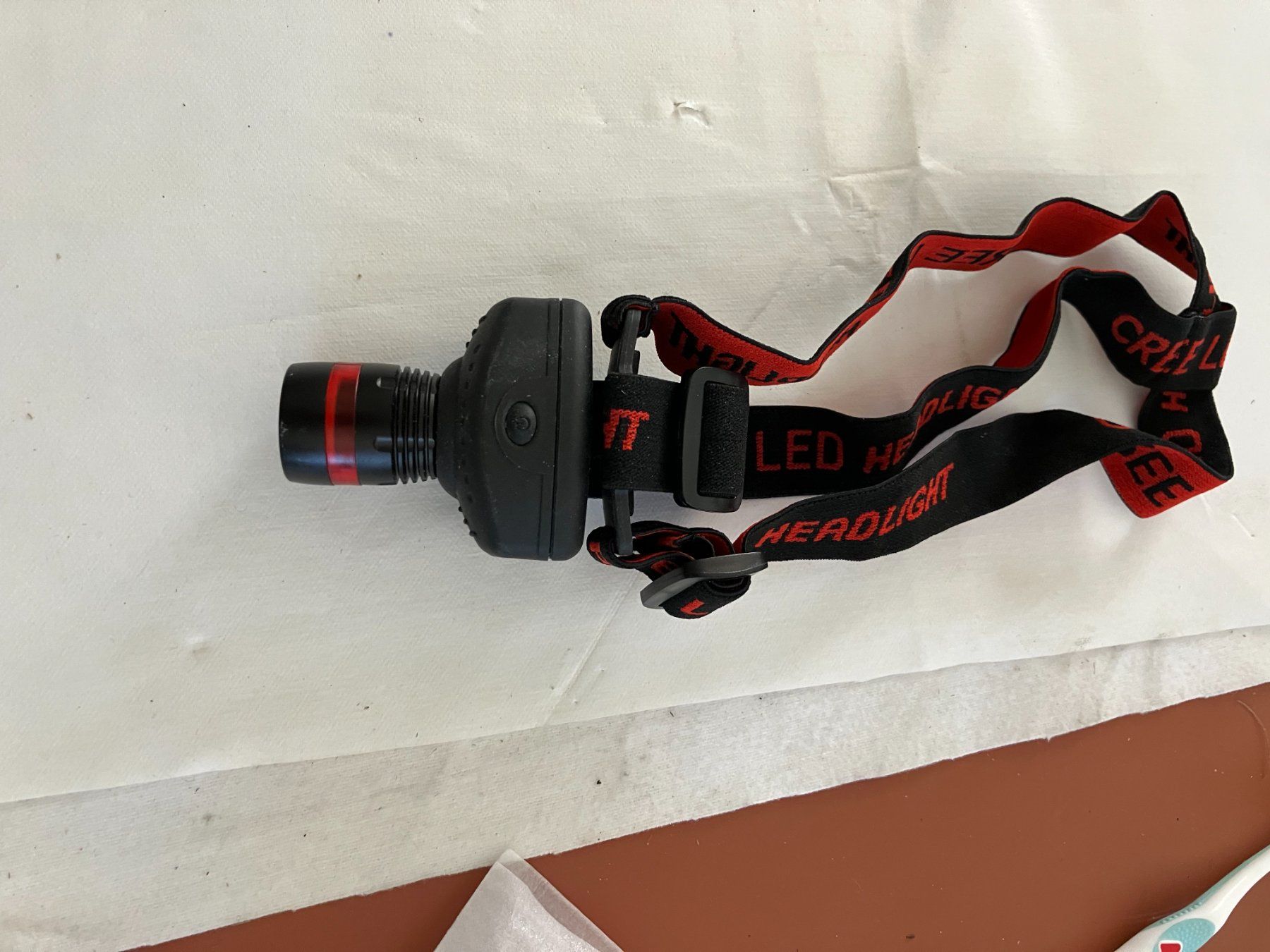 Lampes: Stirnlampe neu – Neuf avec emballage d'origine à Aadorf par heiluz15 2