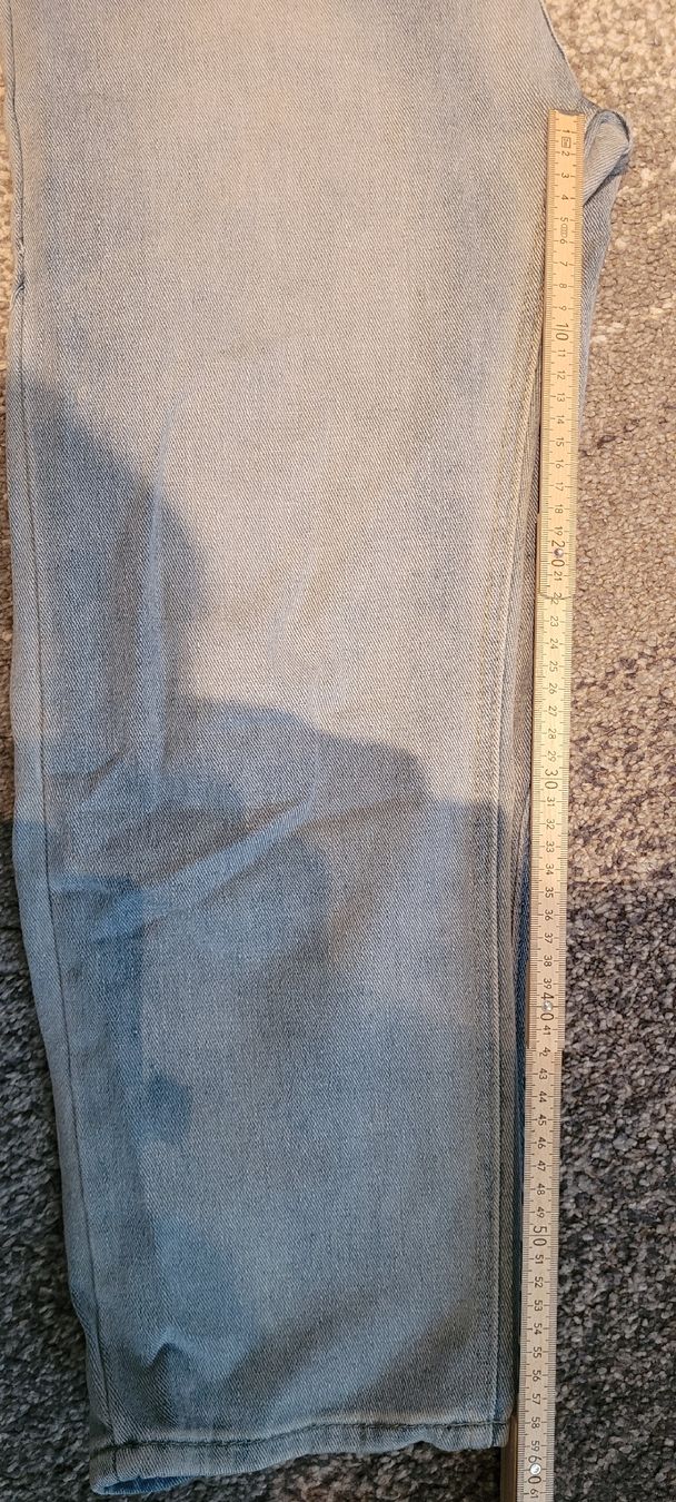 Jeans: Jeans unisexe neufs  – Usato da Farvagny-le-Grand venduto da Nayanis 2