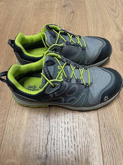 Chaussures garçon: Wanderschuh von Meindl Gr 32 – D'occasion à Pfäffikon Sz par alar 1