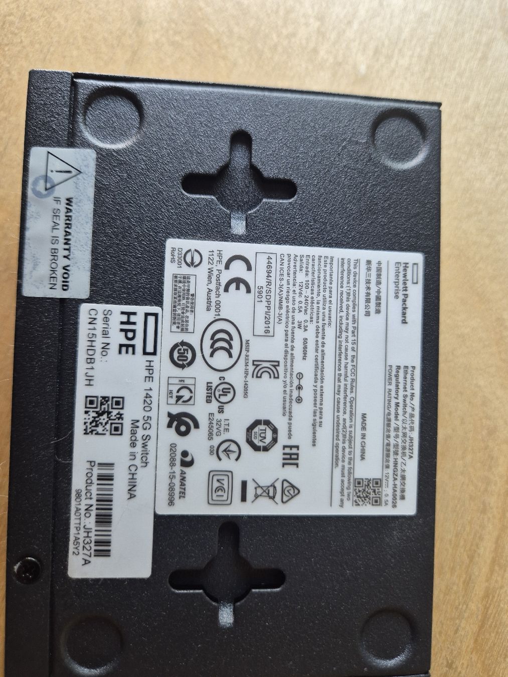 Hewlett Packard Hub & Switch: HPE OfficeConnect 1420 Series Switch JH327A – Nuovo (secondo la descrizione) da Busswil BE venduto da Thomthom1 2