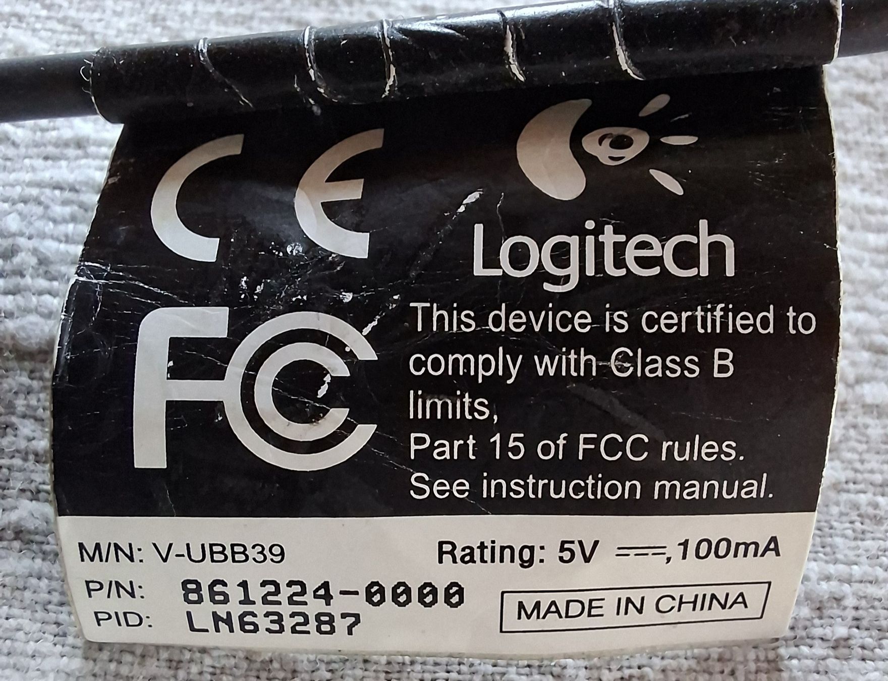Logitech Webcam: Logitech Webcam Modell V-UBB39 mit USB Anschluss – Usato da Mühlebach (Goms) venduto da jad_bg6z 2
