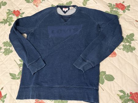 Levi's Sweatshirt blau Grösse L getragen 