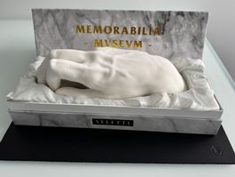Seletti Memorabilia Hand Skulptur weiss