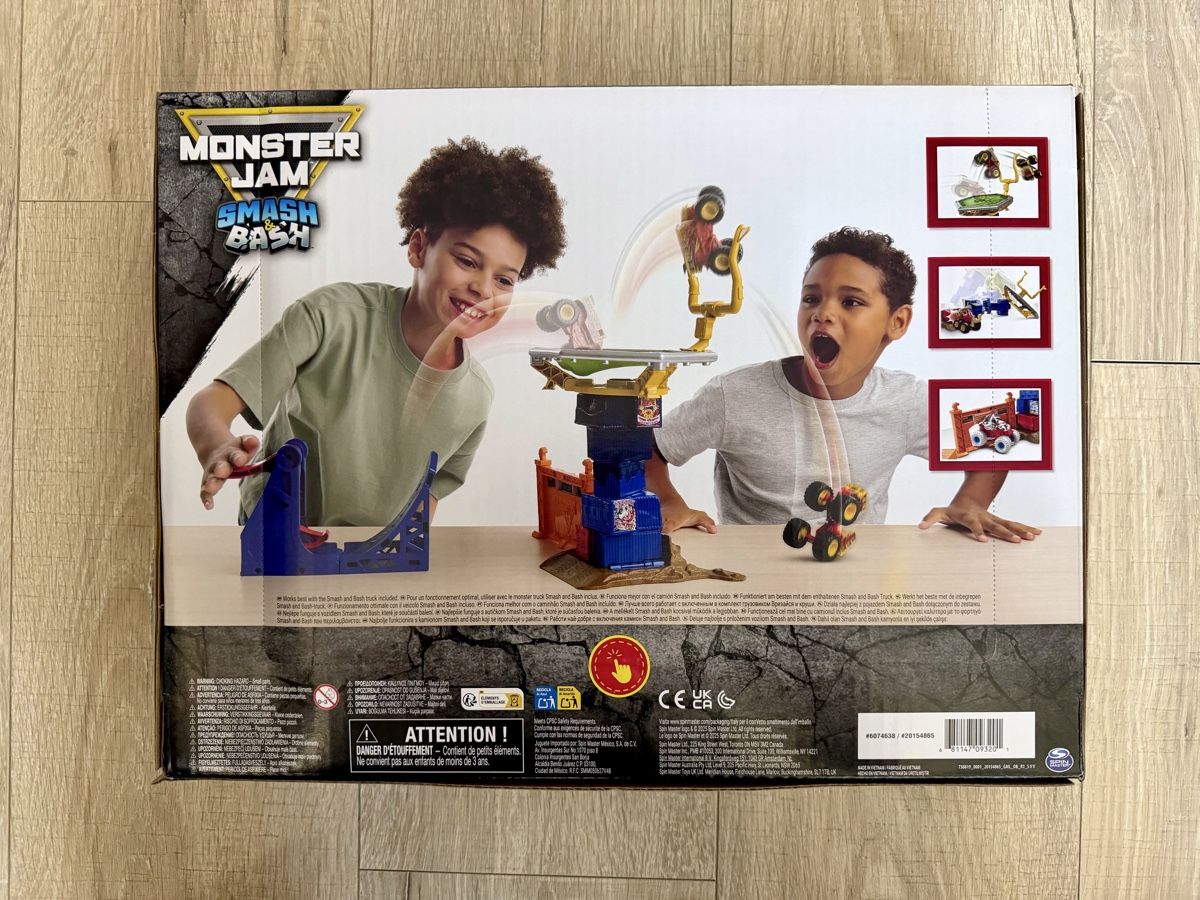 Spielzeuge: Monster Jam Smash & Bash Crash Course Spielset  – Neu und originalverpackt aus Oberembrach von theZaz 1