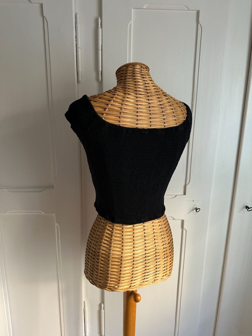 Brandy Melville Top: BRANDY MELVILLE - Top schwarz XS/S – Usato da Zürich venduto da Diazaio 2