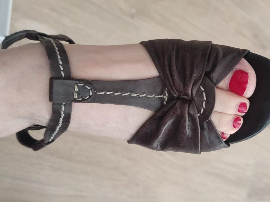 Damenschuhe: Damen Sommer Lederschuh 37 – Gebraucht aus Effretikon von fay_25nm 1