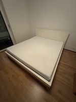 Double Bed (180x200 cm), inkl. Mattress if wanted