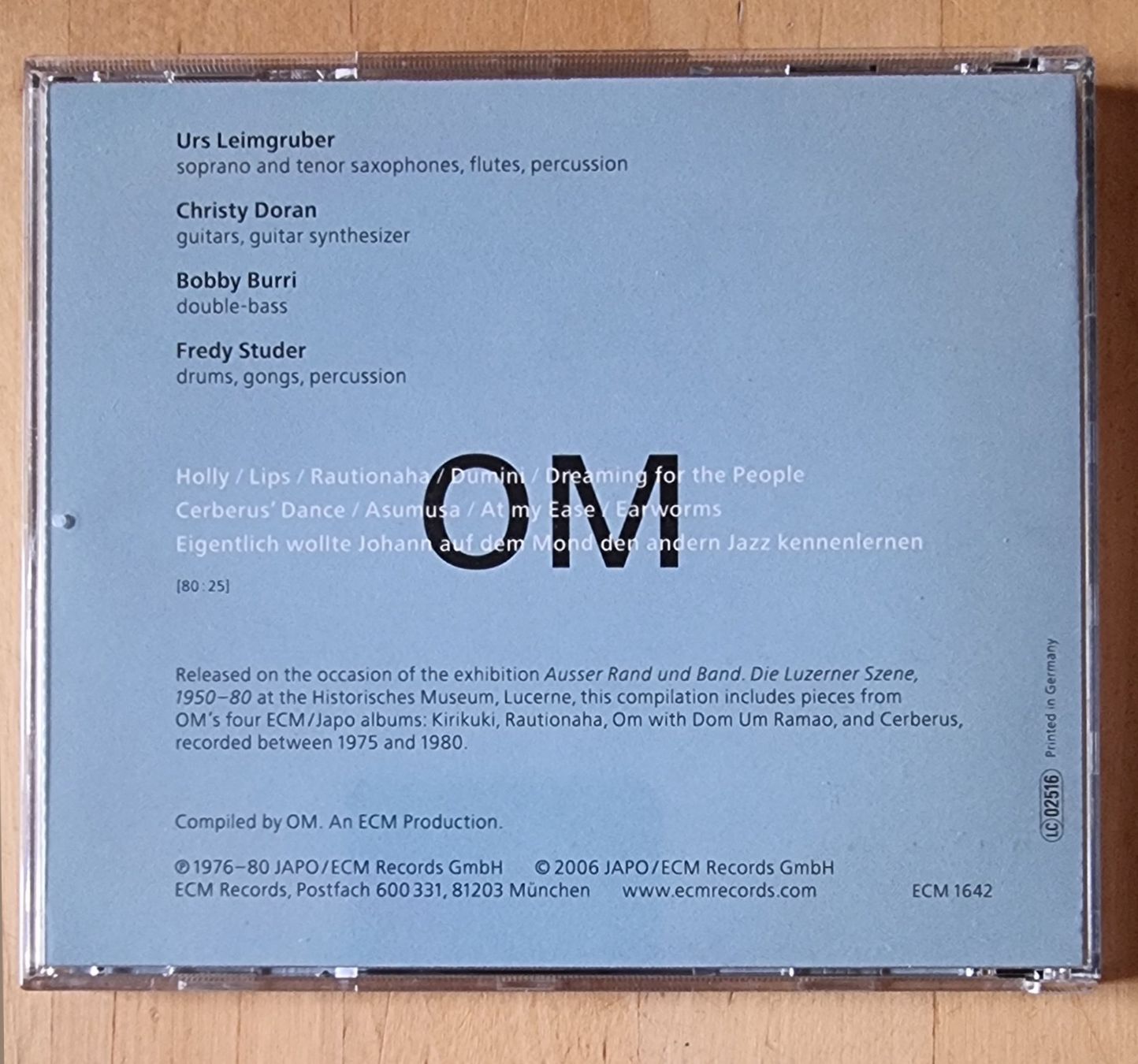 CD: CD:  OM  -  A Retrospective (DE/CH 2006) mint – Nuovo e nell'imballaggio originale da Luzern venduto da Frizzz 3