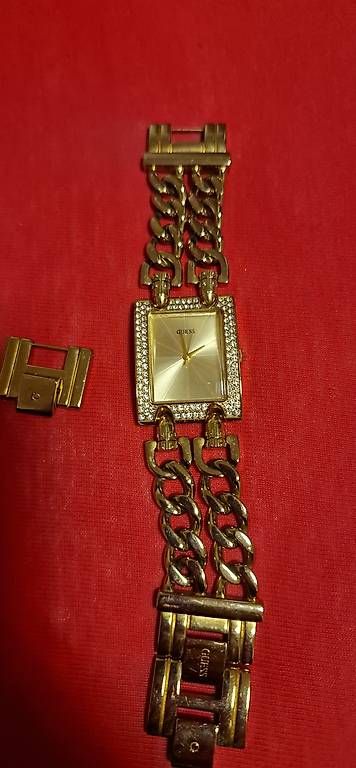 Portagioie: Bijoux en très bon état! – Usato da Lausanne venduto da mar_dm95 4