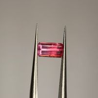 Ab 1 Fr. - 0.84 ct Turmalin Edelstein aus Afghanistan