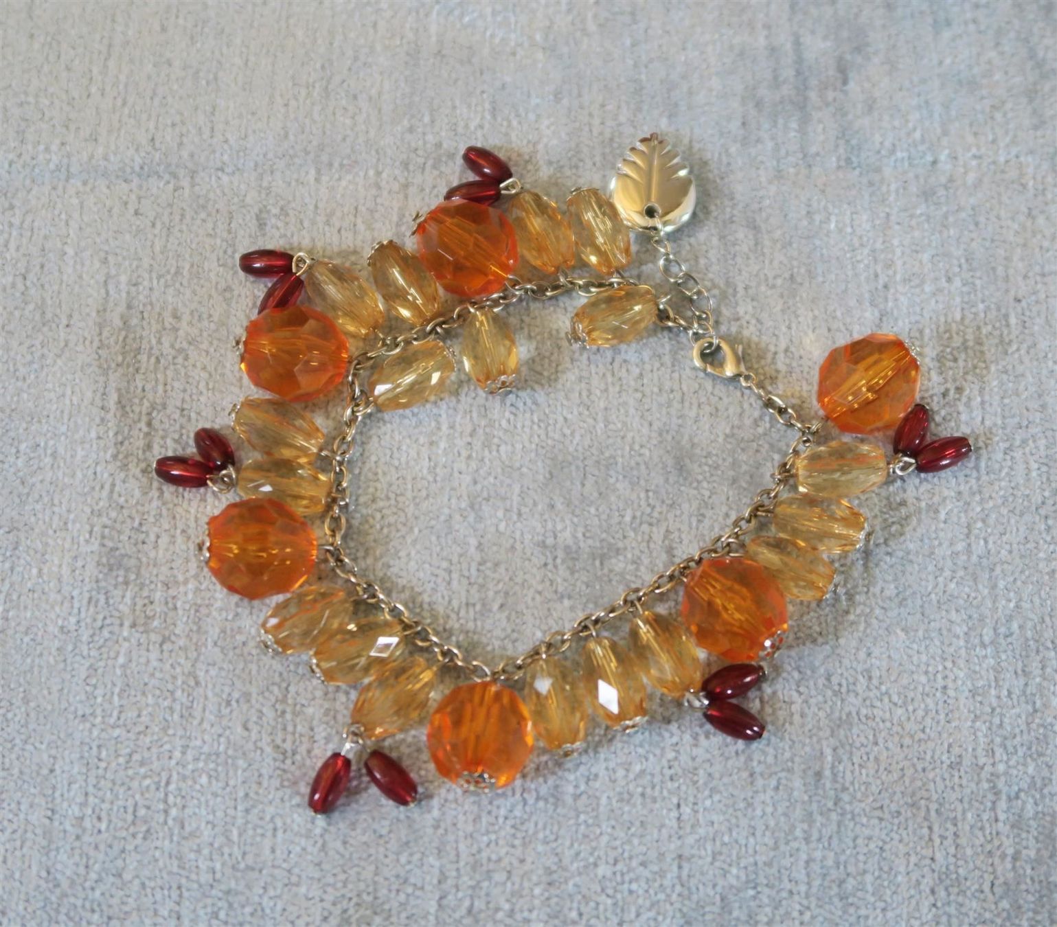 Catenine: Arm-Ankerkette mit bunten Perlen – Usato da Brittnau venduto da marlenestone 1