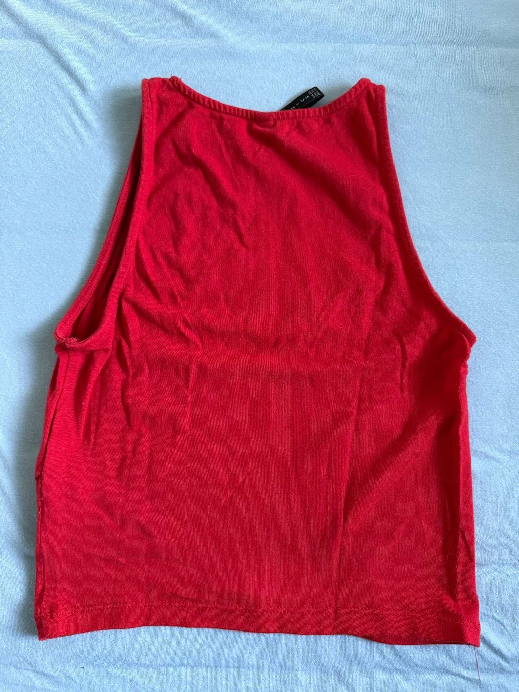 Stradivarius Tops: Rotes Top Stradivarius XS – Gebraucht aus Altendorf von am9j_nt 2