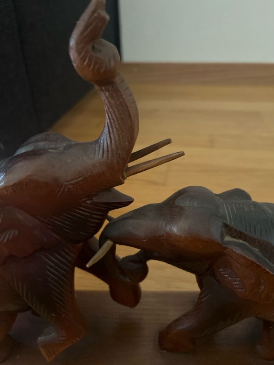Tutte le decorazioni: Holzfigur Elefanten Dekoration – Usato da Winterthur venduto da rat_cz9v 1