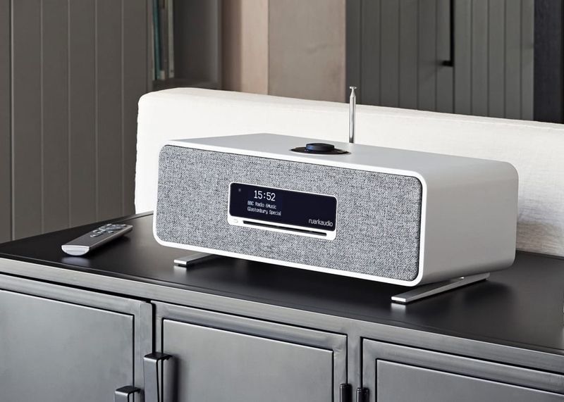 Ruark Radio: Ruark R3 S soft grey – Nuovo (secondo la descrizione) da Jona venduto da Versteigerungen