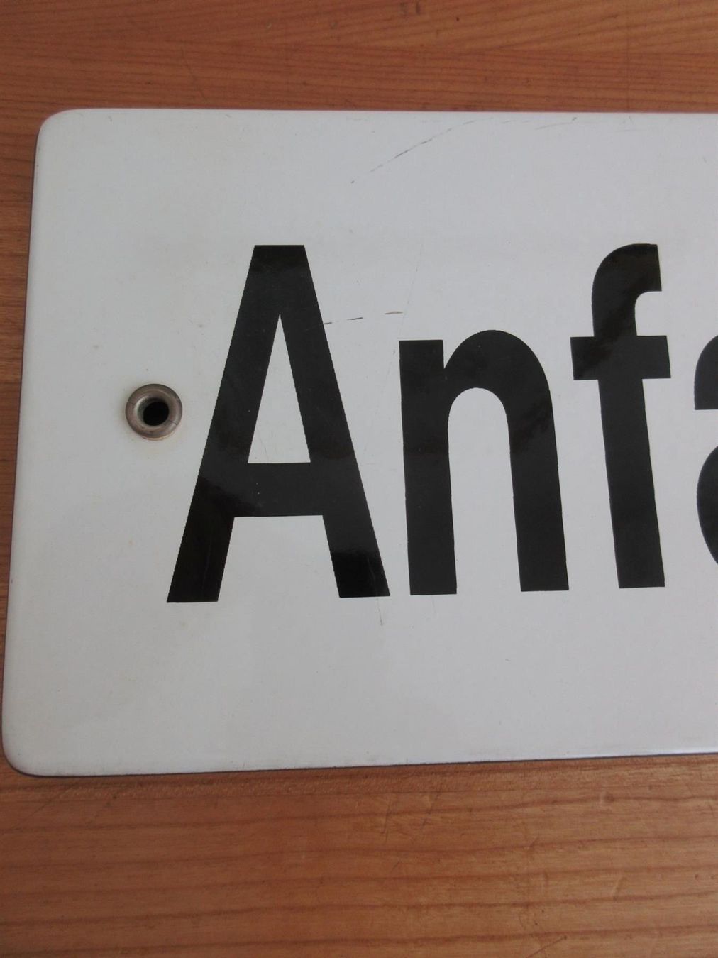 Insegne: Emailschild "Anfang" – Usato da Binningen venduto da mondoantico 1