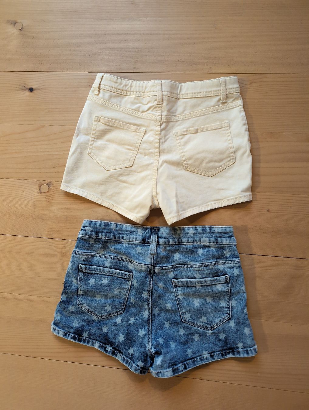 Hosen: Shorts Gr. 152 / 158 – Gebraucht aus messen von Loo21 1