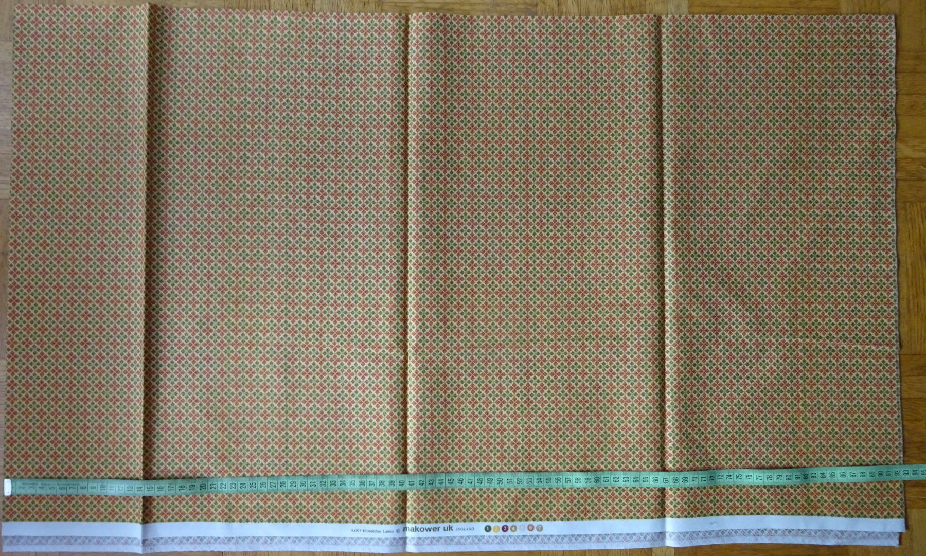 Tessuti: Baumwollstoff für Patchwork 92 x 110cm – Nuovo (secondo la descrizione) da Bern venduto da Hero2.0 1