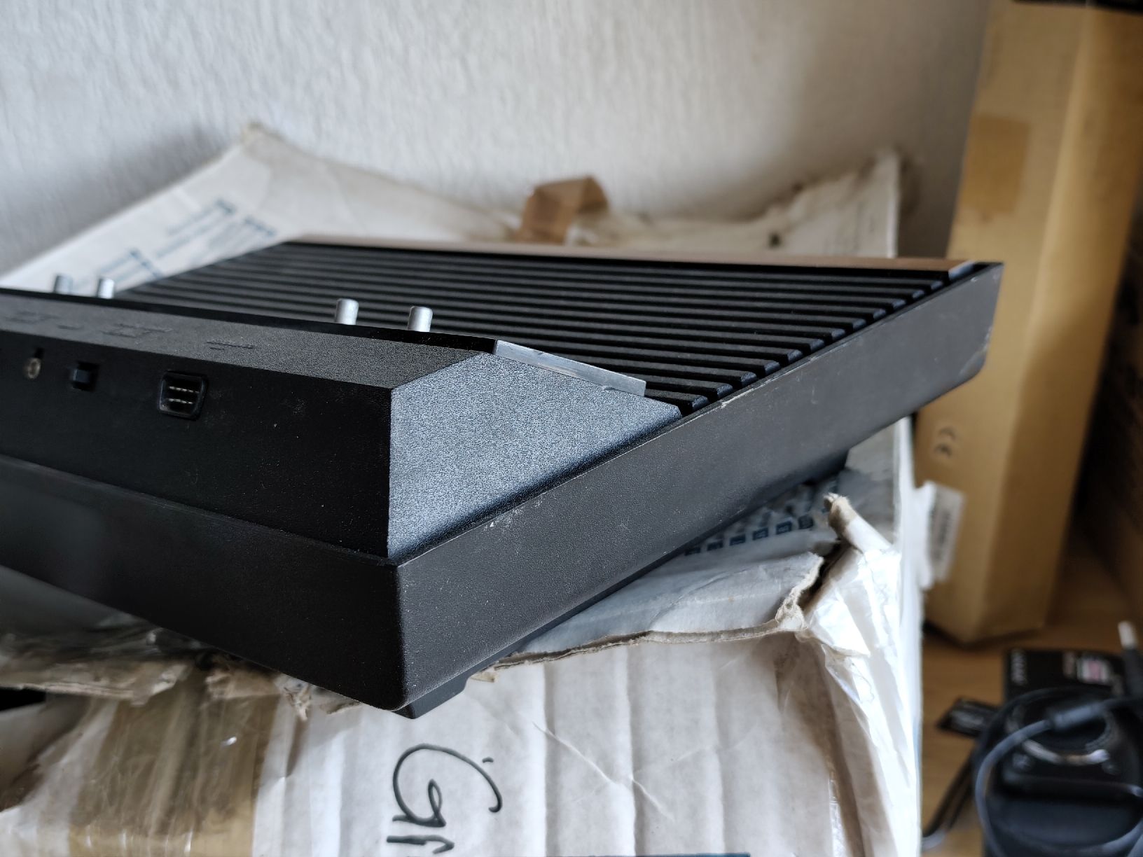 Atari Console: Ancienne console Atari avec boite jeux manettes transfo – Difettoso da Moléson-s-Gruyères venduto da Greg2707 3