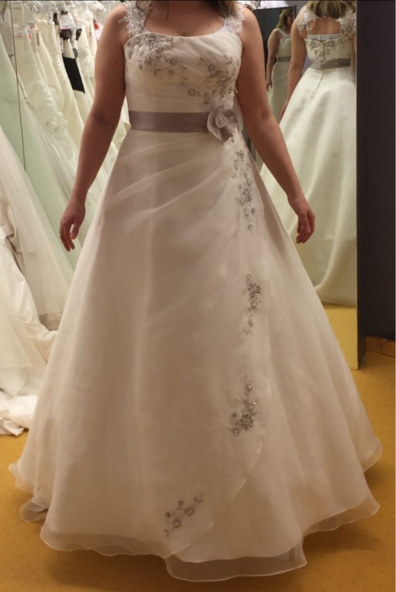 Vestiti: Brautkleid,Gr.42 – Usato da Zeiningen venduto da nic_2rmd 3