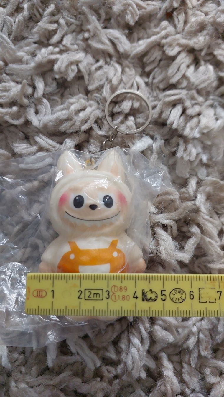 Rimorchi: Niedliche Labubu Squishy Anhänger – Nuovo e nell'imballaggio originale da Hittnau venduto da Razorback_1971 2