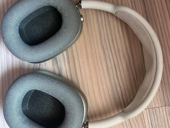Casques audio: AirPods Max Apple – D'occasion à Holziken par kik_8tkj 2