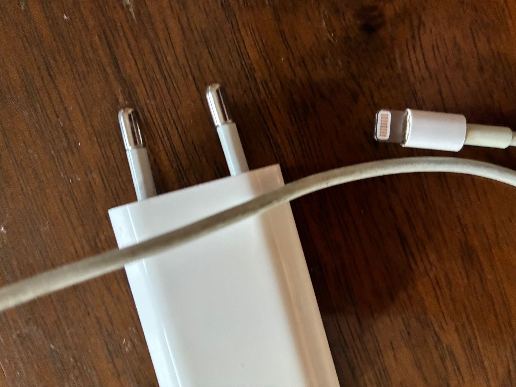 Apple Ladegeräte: ORIGINAL iPhone Ladegerät & Netzteil – Gebraucht aus Zürich von Upippin 1
