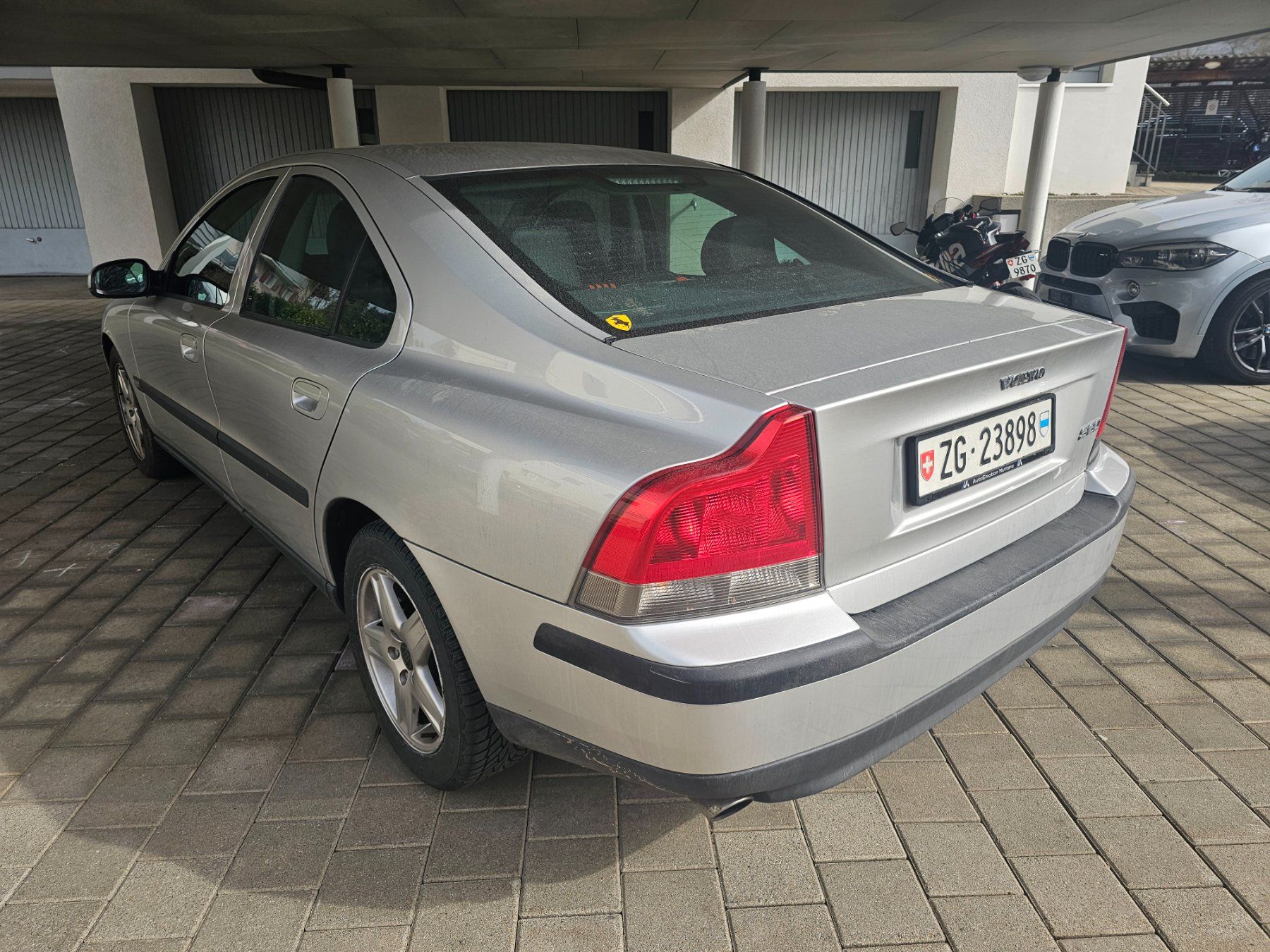 Volvo Automobili: Volvo S60 frisch ab mfk – Usato da Baar venduto da tuga1970 3