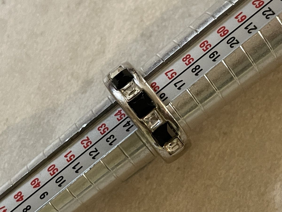 Pierre Lang Anelli: Pierre Lang Ring – Usato da Flawil venduto da Naphtali