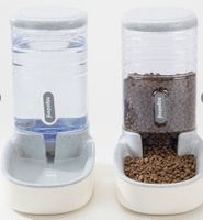 Futterautomaten Set für Katzen und Hunde NEU