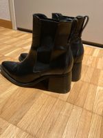 Schwarze Stiefeletten von AllSaints
