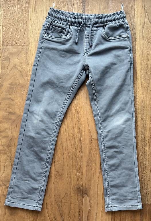 Pantaloni: C&A Hose gefüttert 122 – Usato da Horw venduto da VS231