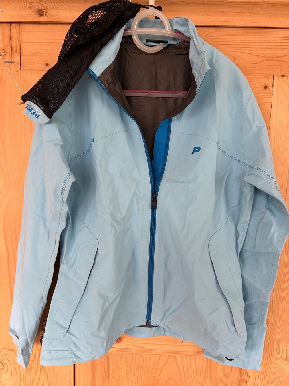 Peak Performance Giacche: Peak Performance Regenjacke, Grösse L – Usato da Uttigen venduto da Telemark72