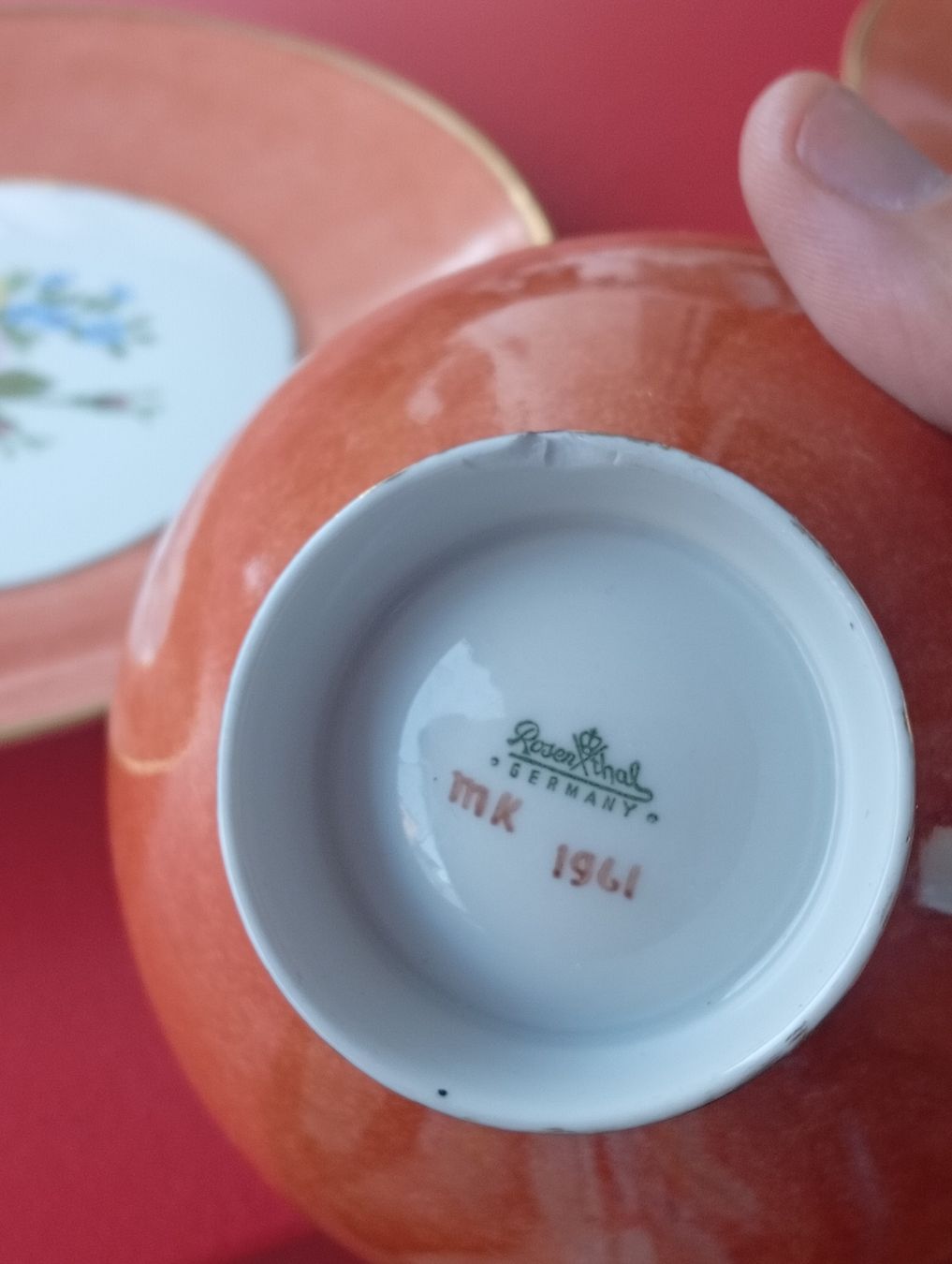 Rosenthal Set di piatti: Kaffeetasse mit Untertasse Rosenthal, Teller 1961 . – Usato da Engelburg venduto da CH.Me 3