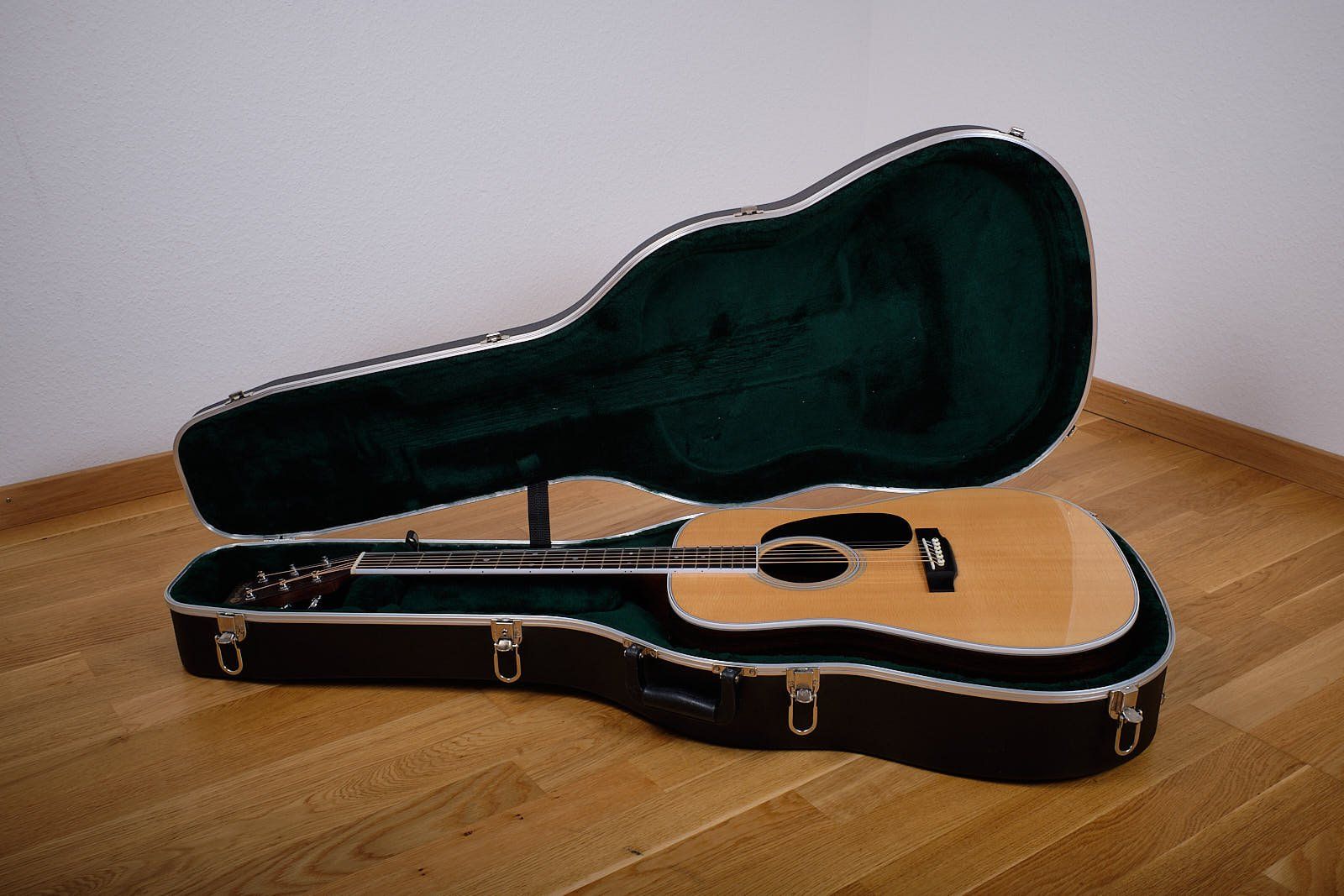 Martin & Co. Strumenti musicali: Martin D-35 2014 – Usato da Bern venduto da loof 5