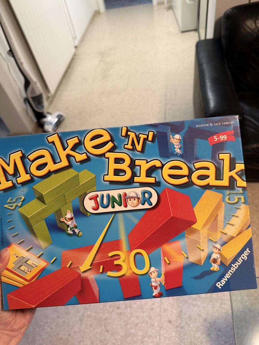 Ravensburger Giochi: Make 'n' Break Junior - Bauspiel für Kinder – Usato da Dietlikon venduto da lizz.yy
