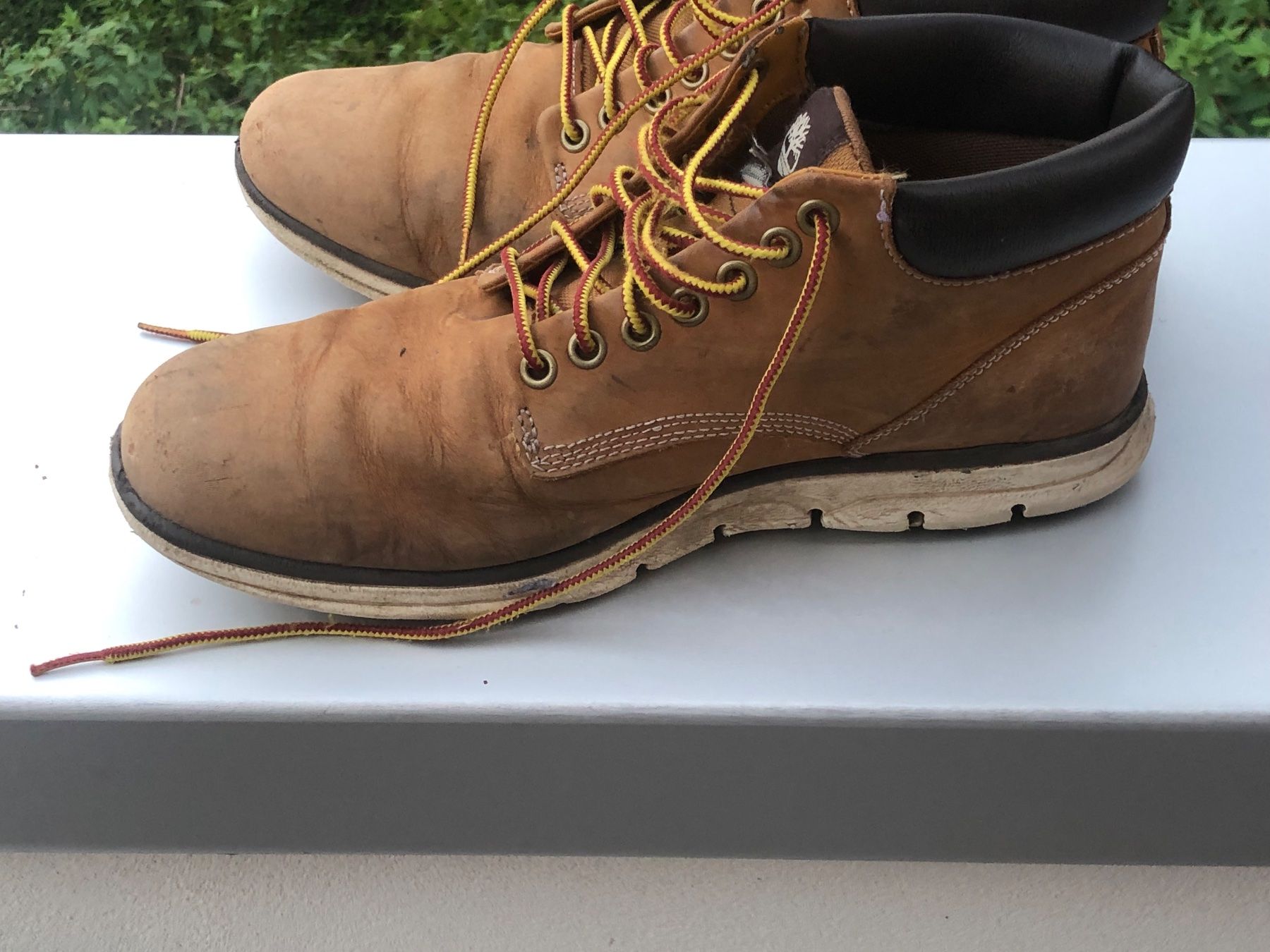 Timberland Chaussures hommes: Beige Timberland suede ankle boots – D'occasion à Lausanne par jul_jpm7 2