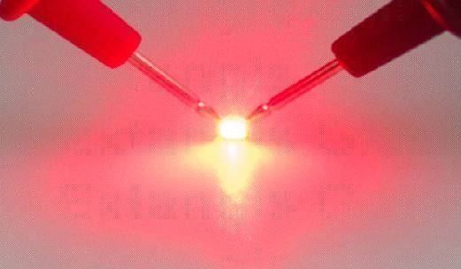 Modellini di ferrovie: SMD SIGNAL LED PLCC4 3528 2-chip ROT GRÜ – Nuovo e nell'imballaggio originale da Illnau venduto da capoeira64 3
