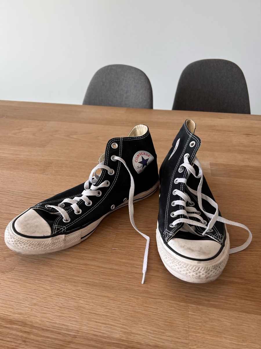 Converse Scarpe da uomo: Converse Chuck Taylor All Star schwarz Grösse 44 – Usato da Zürich venduto da lilisor_1