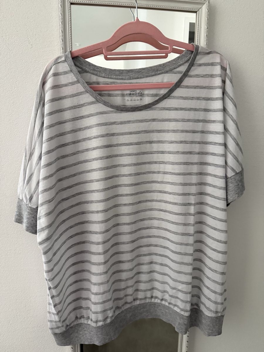 Tchibo T-shirt: T-Shirt Grösse 52/54  – Usato da Pfeffikon LU venduto da pepino17