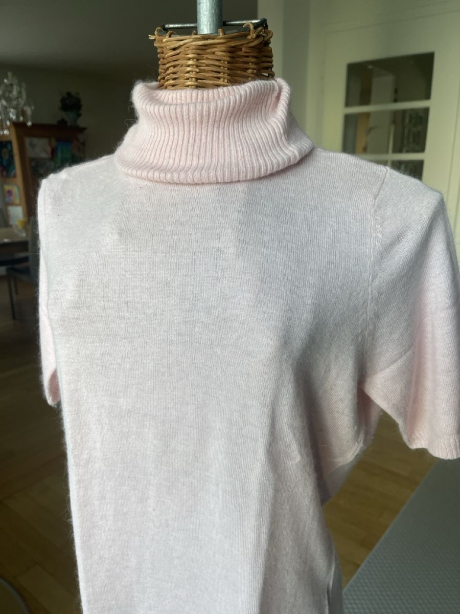 Maglioni & Felpe: Rollkragenpulli, Rosa, (Viskose, Nylon, Angora) S – Usato da Solothurn venduto da Bobesch08 1