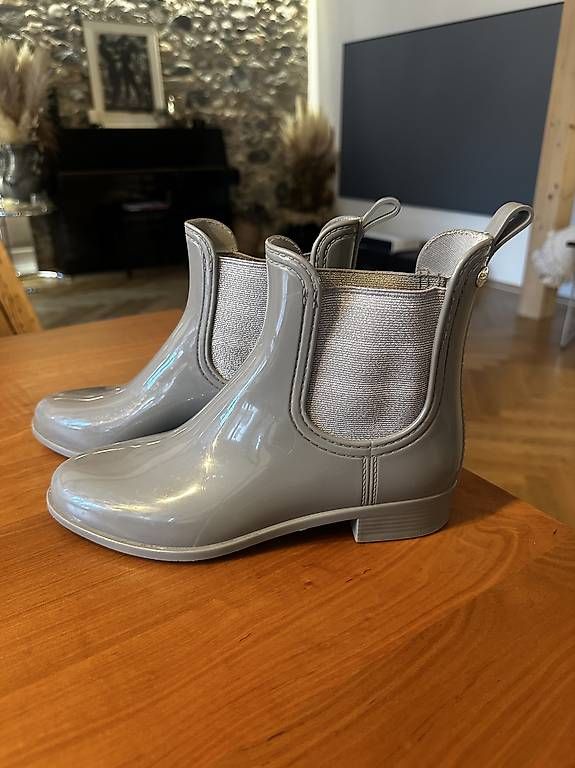 Damenschuhe: Gios Eppo Chelsea Boots  Grau/Silber  Grösse 38 – Gebraucht aus Bischofszell von Aylinem 2