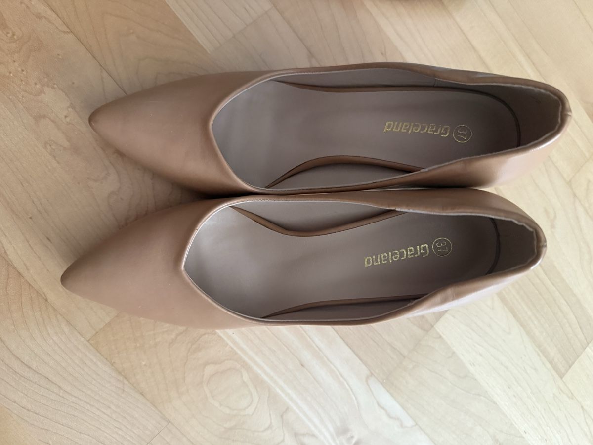 Scarpe da donna: Pumps beige Grösse 38 Leder – Usato da Schwarzenbach SG venduto da jel_89zm 1
