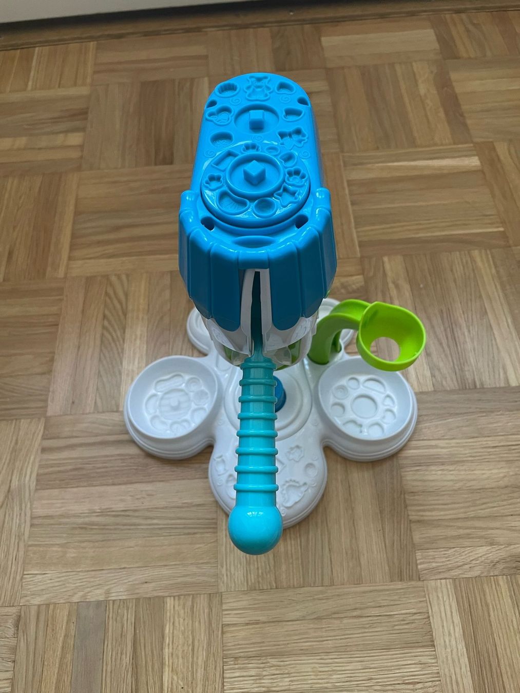 Giocattoli: Cool Maker Pottery Studio, Töpfern für Kinder – Usato da Givisiez venduto da trailerparts 4