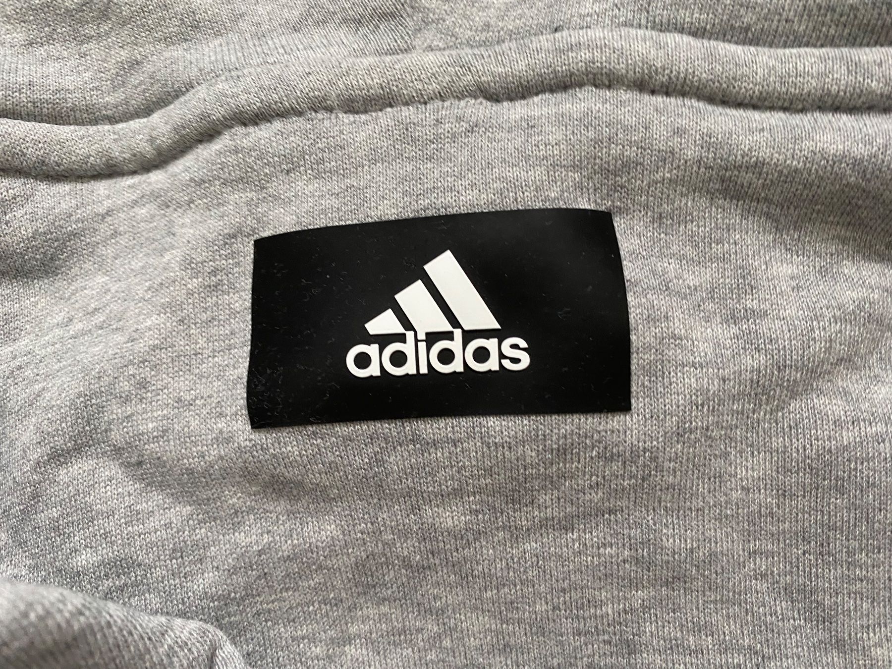Adidas Maglioni & Felpe: Adidas Hoodie – Usato da Mörel venduto da tim_w9py 2